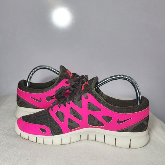 Nike Womens Size 8 Free Run Sneakers. - Picture 7 of 9